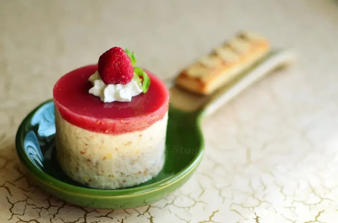 Sakura Dessert Studio 7
